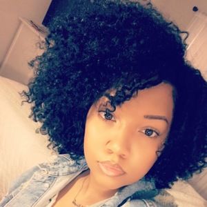 Meet your Posher, Erica